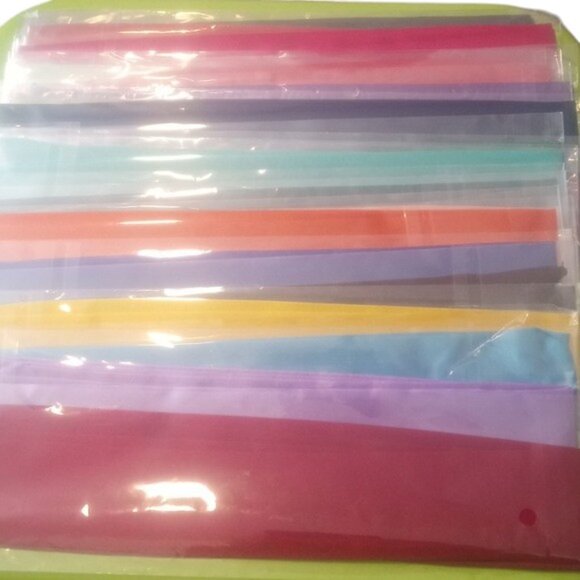 Twilly’s Assortment 5/$15 - Picture 2 of 3